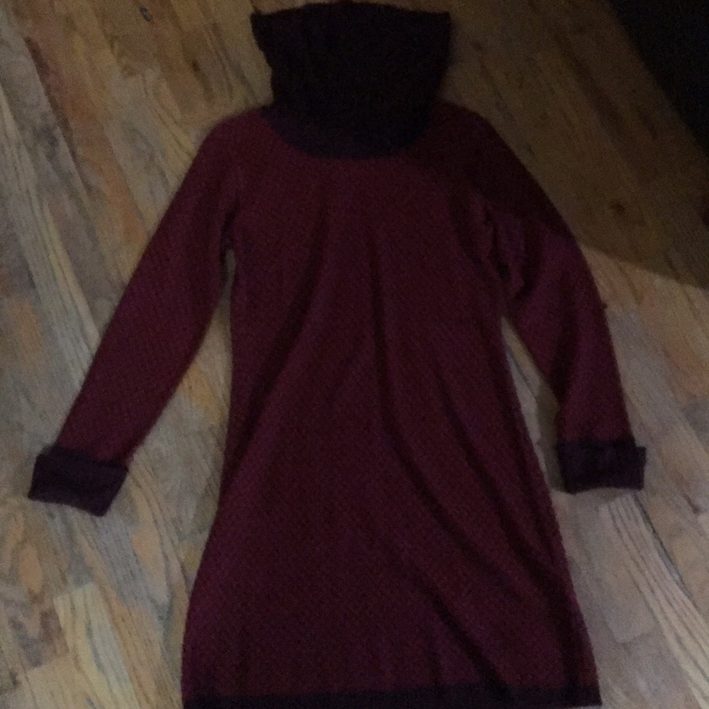 Maroon, small, Karin Stevens dress, long sleeved
